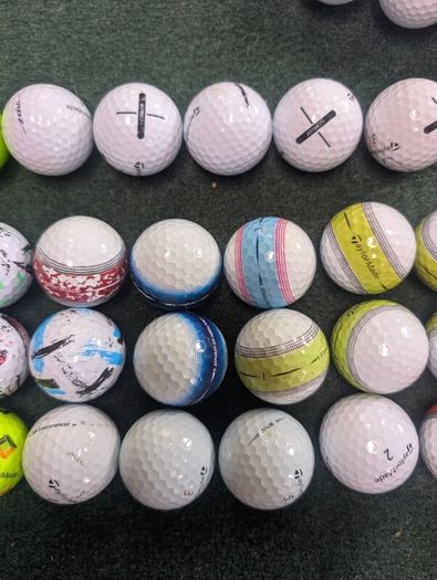 40 Taylormade Premium Balls
