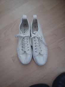 White canvas soe