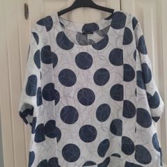 Lucy Vanucci  Linen Top New White/Navy