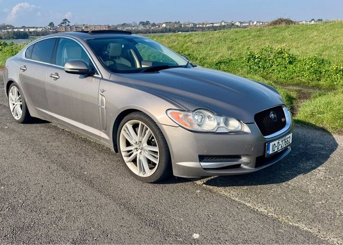 Jaguar XF S Portfolio