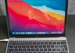 Apple Macbook