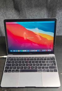Apple Macbook