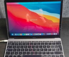Apple Macbook