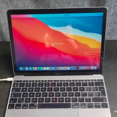 Apple Macbook