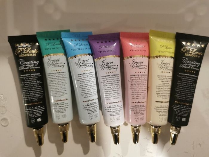 P. Louise Make Up Set