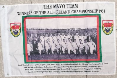 Mayo Team 1951 flag.