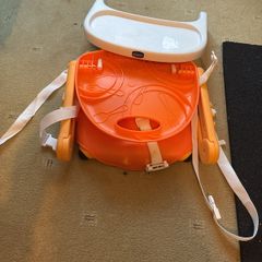 Collapsible baby chair