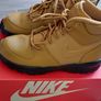 Kids Nike boots Image 3