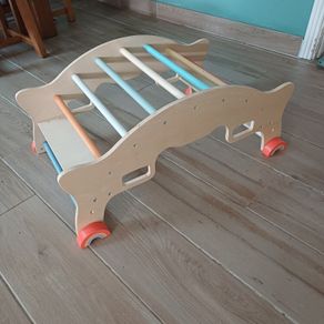 climbing frame/rocker