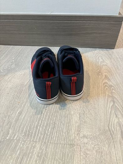 Adidas runners