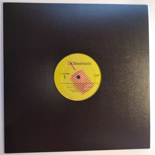 Bassheads - Is There Anybody Out There? - Deconstruction Records - BANGIN 90s Piano ACID Vocal HOUSE BANGER!