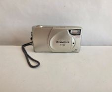 Olympus Digital Compact Camera Camedia C-120 2.0MP