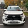 Toyota Hilux SR5 2.4L Full Leather, Canopy, Low KM Image 7