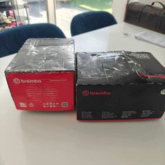 Brembo F61256 F61257 Front Calipers Citroen DS5 Peugeot - New Pair