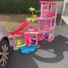 Barbie Dreamhouse