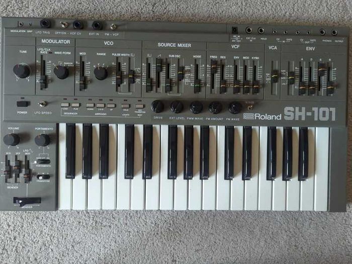 Roland SH-101 (serviced and modded) analog monosynth