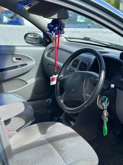 2003 Kia Rio