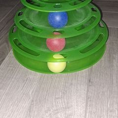 3 Layer Cat Toy with balls