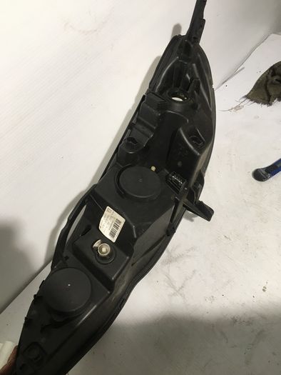 Peugeot 407 headlight