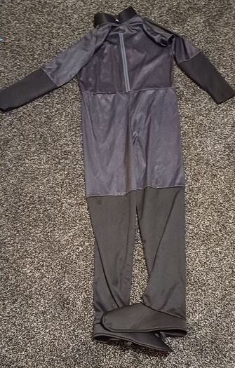 Halloween  Dark Knight Costume (11-12 yrs)