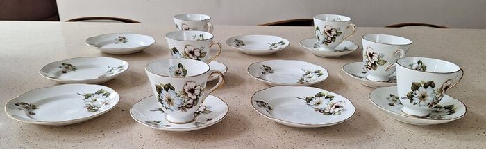Royal Tara Tea Set