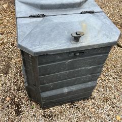 Garden waste and composter