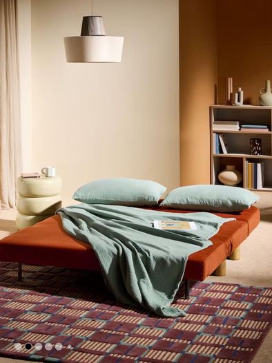Sofa Bed. like new