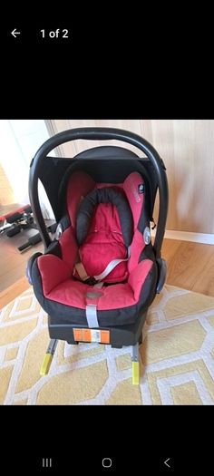Maxi Cosy Infant Car seat with Isofix base