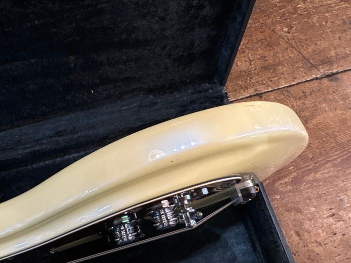 Mosrite Custom '65 Bass 1990's