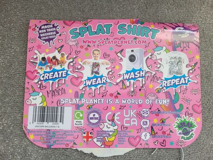Brand New - Splat Planet Colour-in Unicorn Fairytale T-Shirt - size: 7-8 years