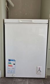 deep freezer