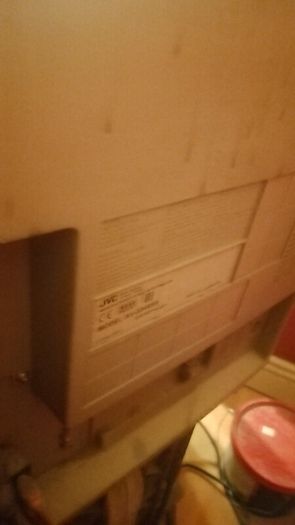 JVC 32 Inch CRT TV Wide screen Flat screen