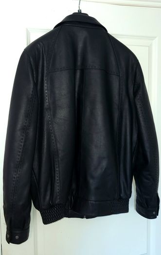 Men's genuine leather bomber style jacket size L