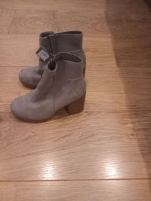 Ladies Boots