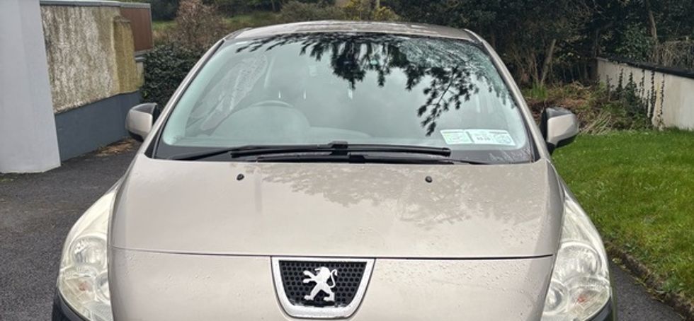 2012 Peugeot 3008