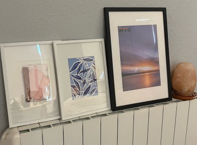 Picture frames (x6)