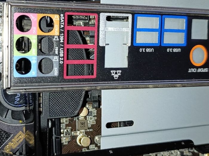128GB RAM - Intel X79 - Xeon E5-2690v2 10 Core - Asrock Extreme 6 -