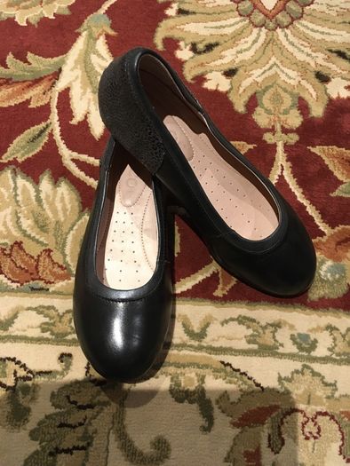 Ecco Shoes size EU-33, UK-1