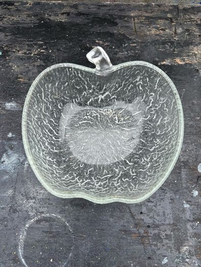 Vintage Retro Ravenshead fruit/desert bowl c1970