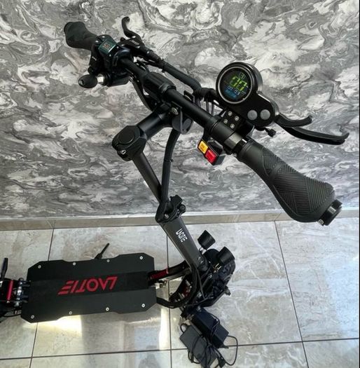 Laotie Es18 E scooter