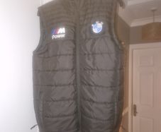 Racing sleeveless jacket