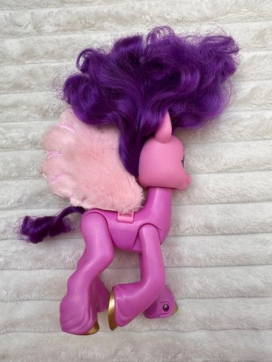 My Little Pony A New Generation Movie Singing Star Princess Petals approx. 7" Used Please see photos