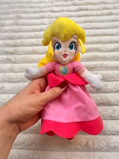 Nintendo Super Mario Princess Peach Plush approx. 20 cm. Used Please see photos
