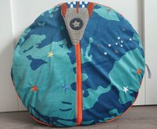 Space pj holder cushion