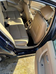 e90 leather seats