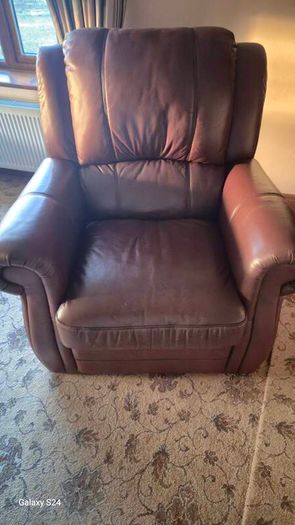 2 side leather chairs