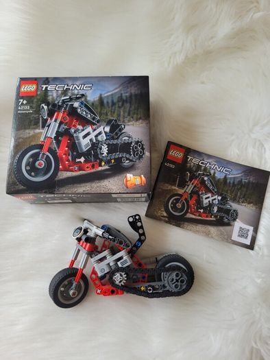Complete Lego Technic Motorcycle 42132 Set