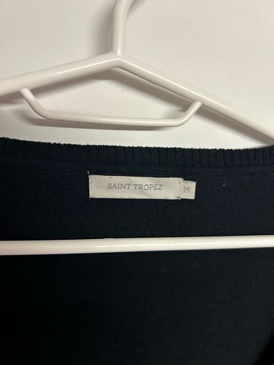 Saint Tropez black v-neck jumper - size M