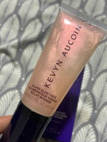 Kevyn aucoin glass glow face illuminator primer in pixie dream