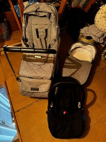 venicci pram set